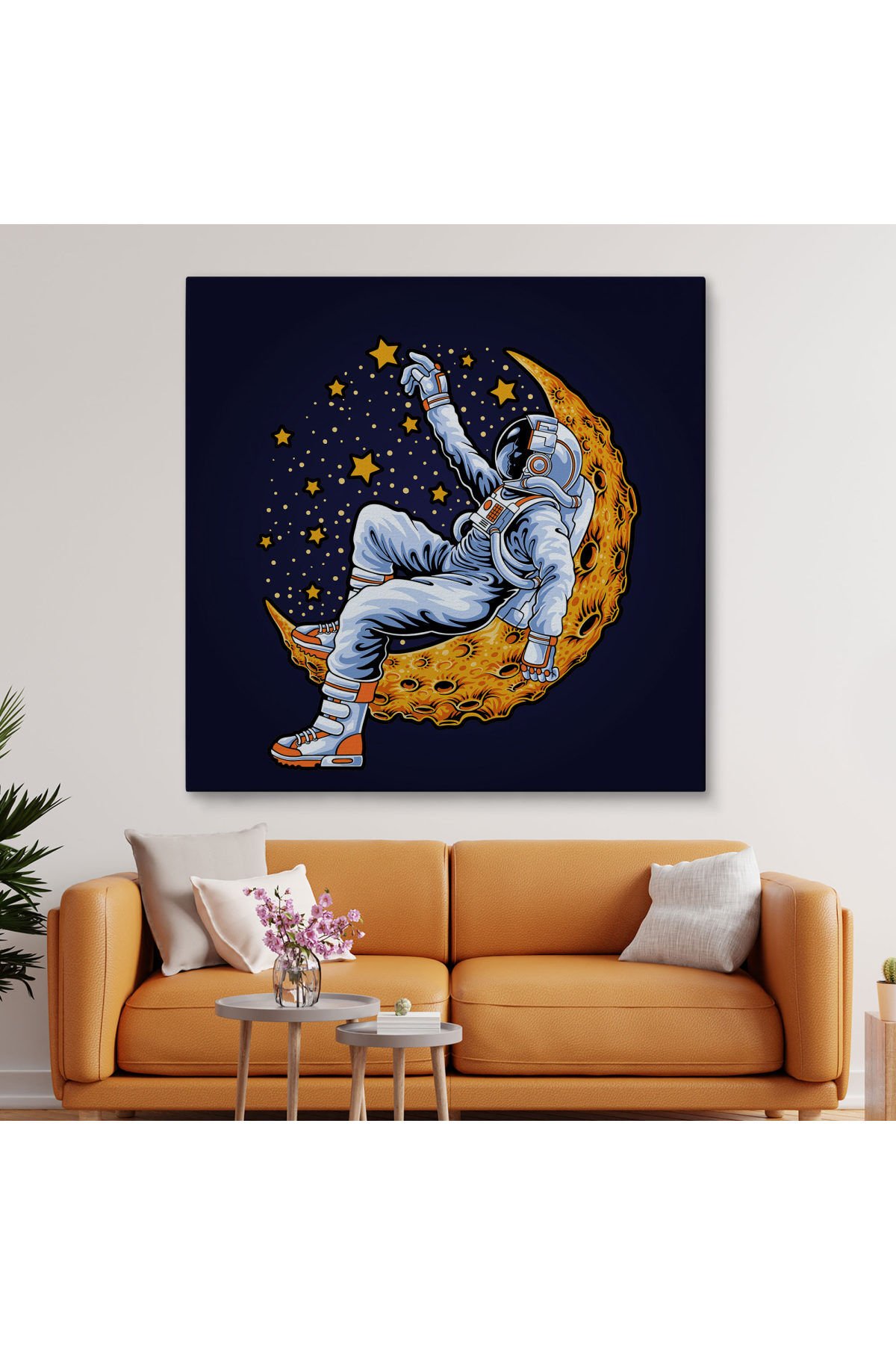 Ayda Dinlenen Astronot Kanvas Tablo-5099