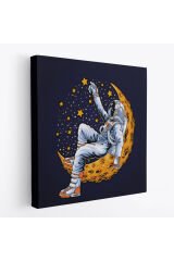 Ayda Dinlenen Astronot Kanvas Tablo-5099
