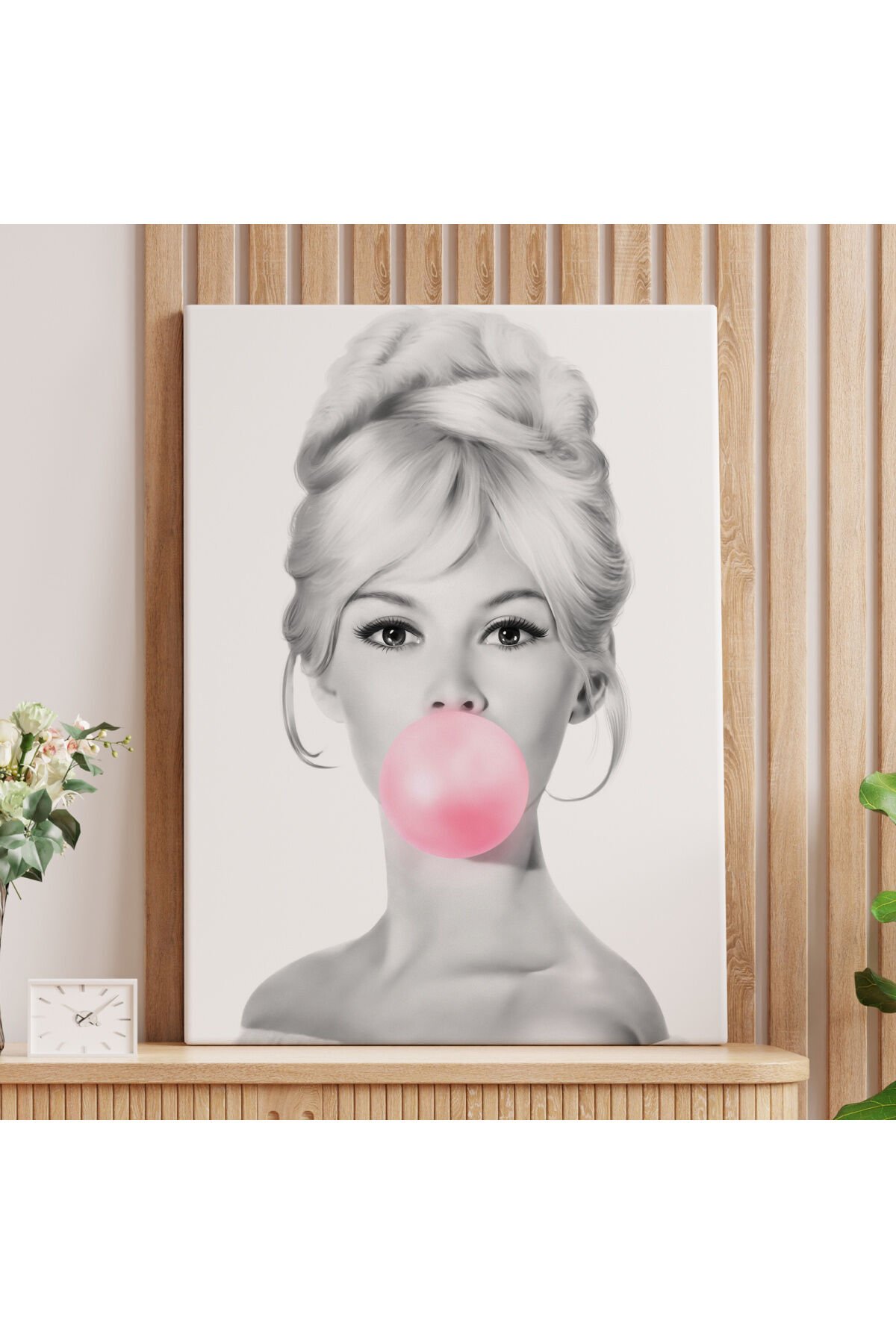 Brigitte Bardot Kabarcık Sakızlı Dekoratif Kanvas Duvar Tablosu-5108-1